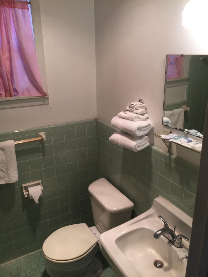 לה גריינג' The Oak Motel מראה חיצוני תמונה