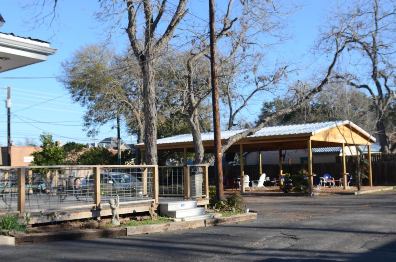 לה גריינג' The Oak Motel מראה חיצוני תמונה